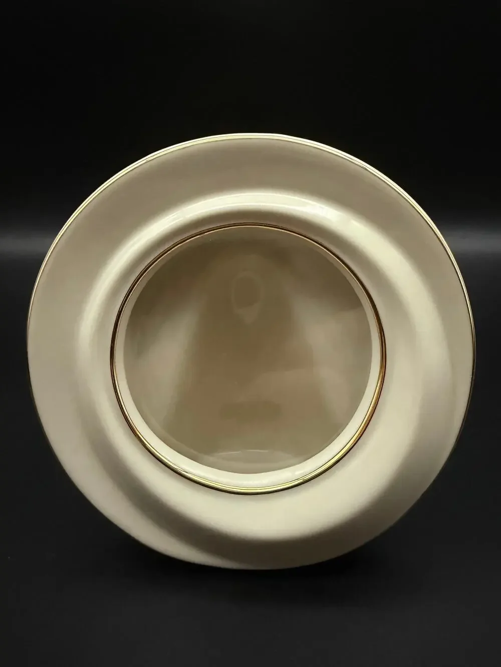 Lenox 24KT 5” Round Asymmetrical Picture  Ivory & Gold Memorable Frame New
